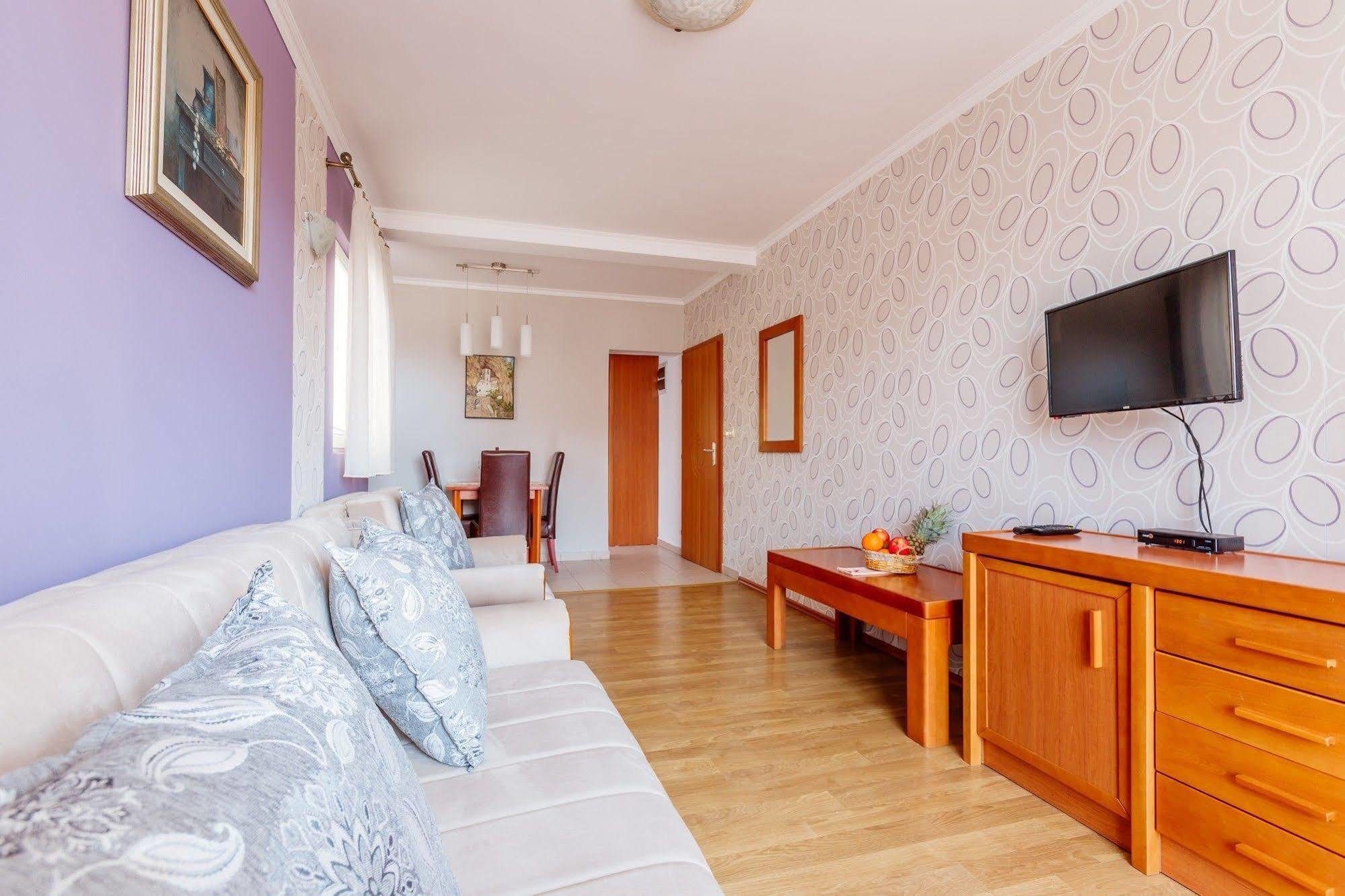 Perper Hotel Донья Ластва Екстер'єр фото